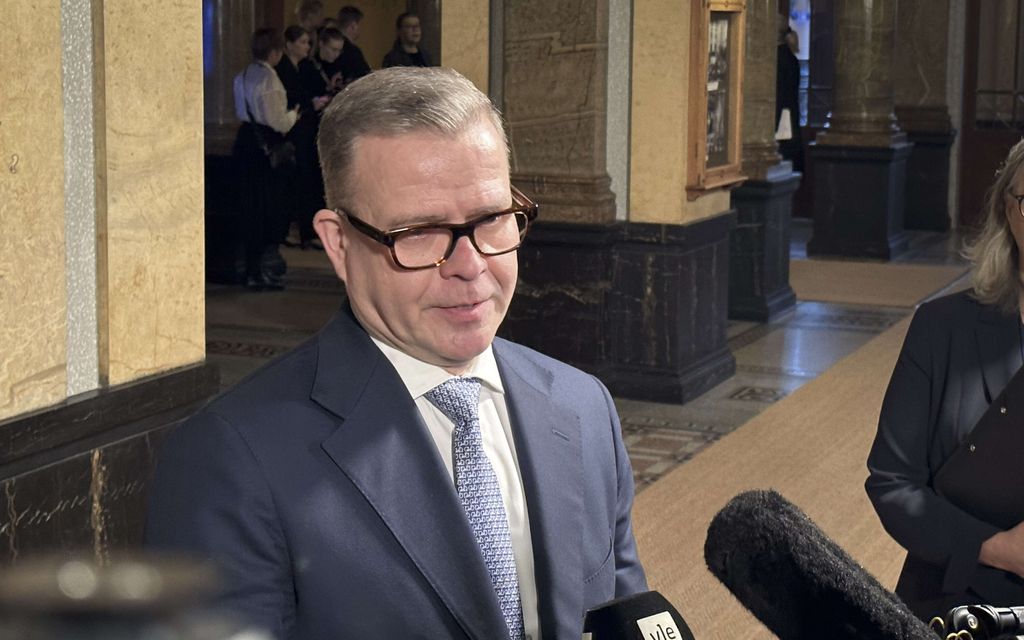 Seuraa suorana kello 9.30: Hallitus koolle viimeiseen kehysriiheensä – Tavoitteet karkaavat