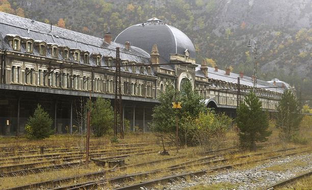 Euroopan kummitusmaisin rautatieasema saamassa uuden elämän