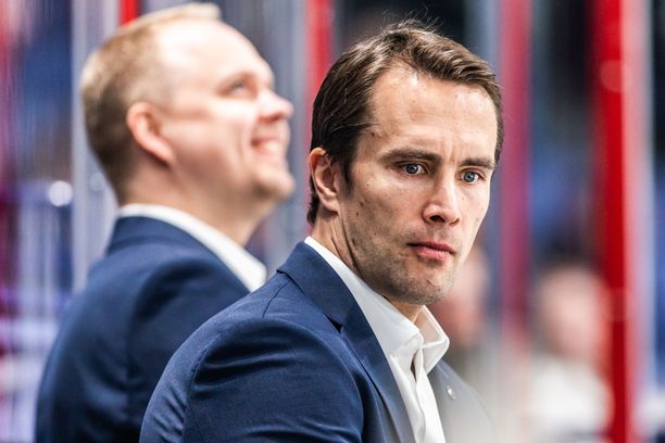 Tuomo Ruutu siirtyy valmentamaan NHL:ään.