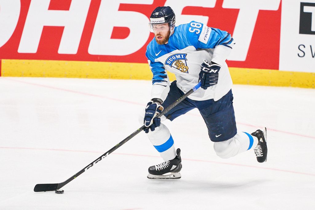 Mitä ihmettä? MM-kultaleijonalle tyly kohtalo – Jani Hakanpää passitettiin NHL:n siirtolistalle