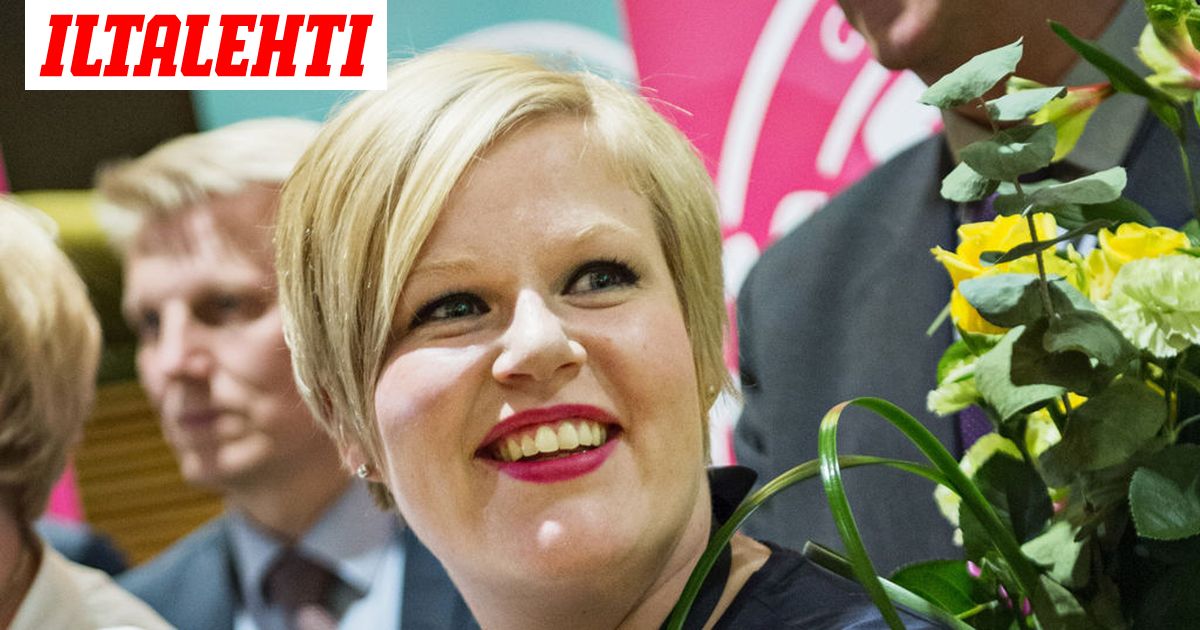 Annika Saarikko aloittaa ministerinä tänään