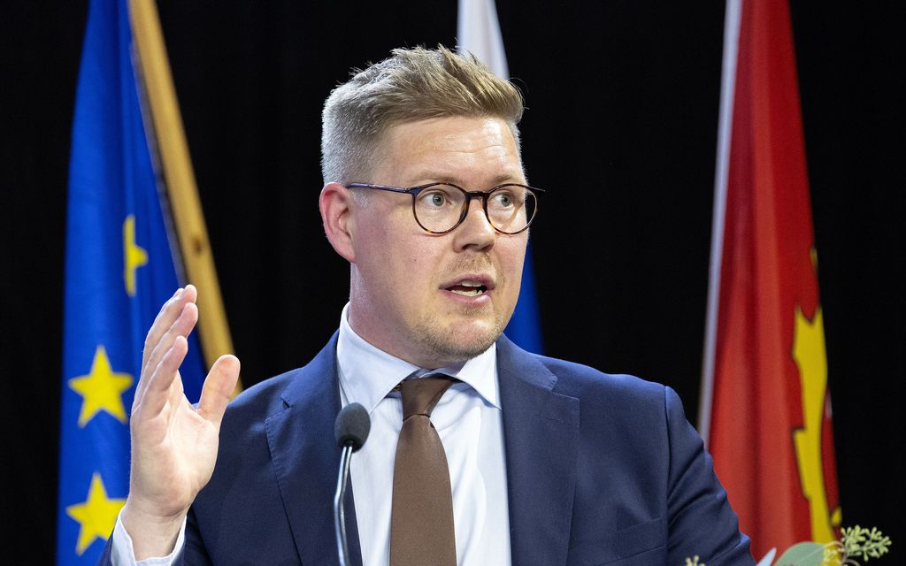 Tuore SDP:n puheenjohtaja Antti Lindtman pitää ensimmäisen linjapuheensa – Suora lähetys noin kello 14
