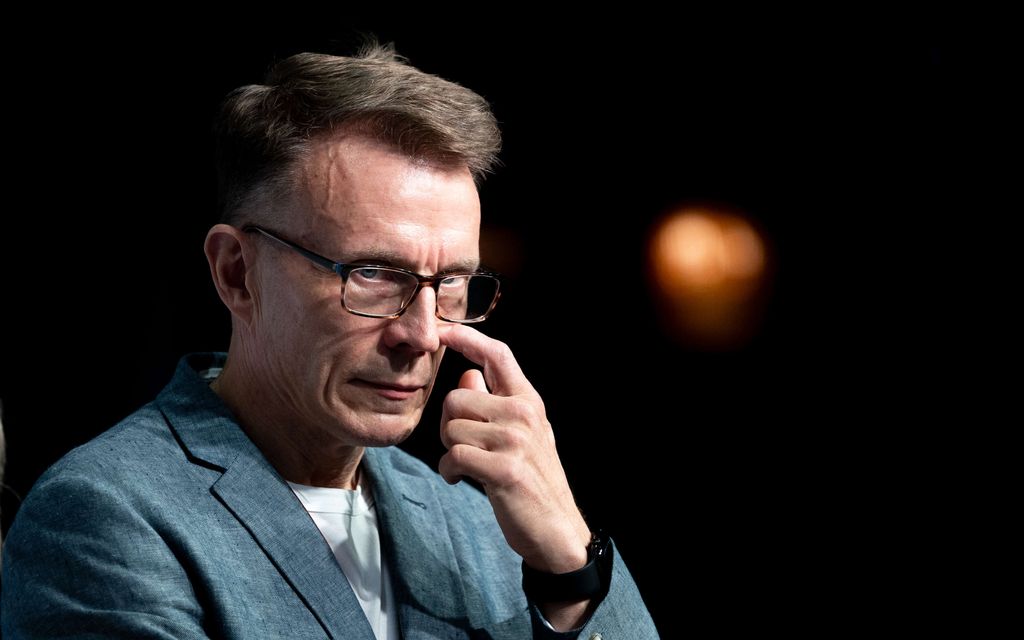 Kokoomuspomo pyytää anteeksi nais­kommenttiaan